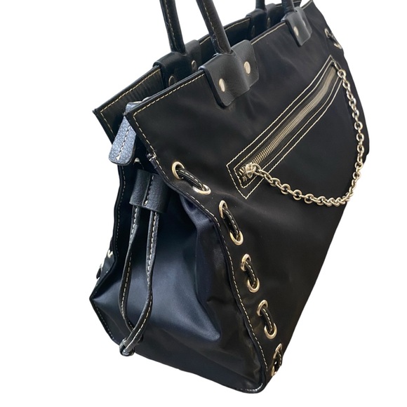 Y2K Style Large Black Tote Bag With Metal Grommet & Chain Detail - Picture 4 of 10